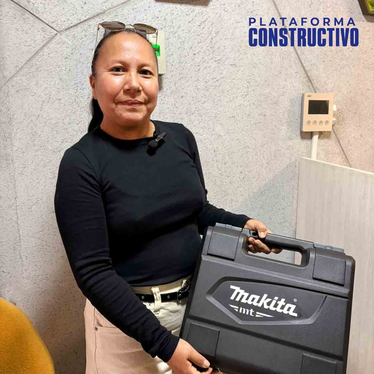 Sorteo del Rotomartillo 1/2" 710W Makita MT M8100KB